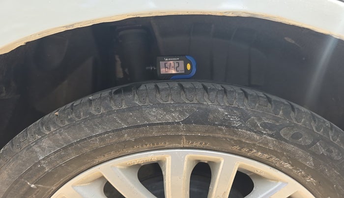 2023 Maruti Dzire ZXI, Petrol, Manual, 46,362 km, tyre
