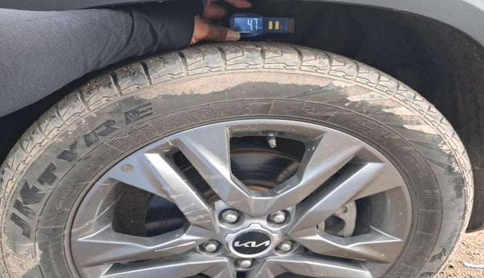 2021 KIA SELTOS HTX IVT 1.5 PETROL, Petrol, Automatic, 36,425 km, tyre