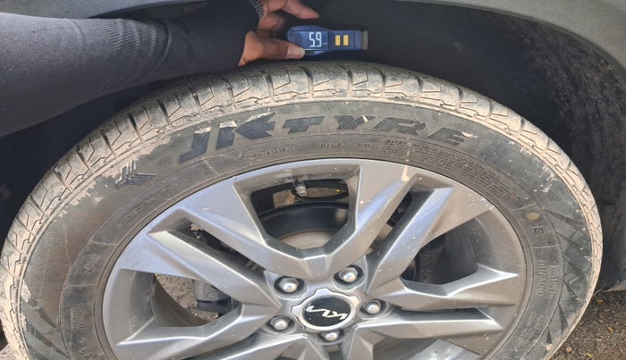 2021 KIA SELTOS HTX IVT 1.5 PETROL, Petrol, Automatic, 36,425 km, tyre