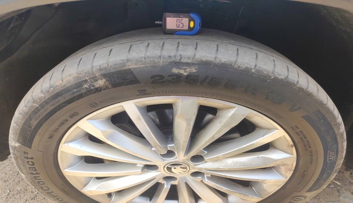 2018 Skoda Kodiaq STYLE 2.0 TDI 4X4 AT, Diesel, Automatic, 1,05,474 km, tyre