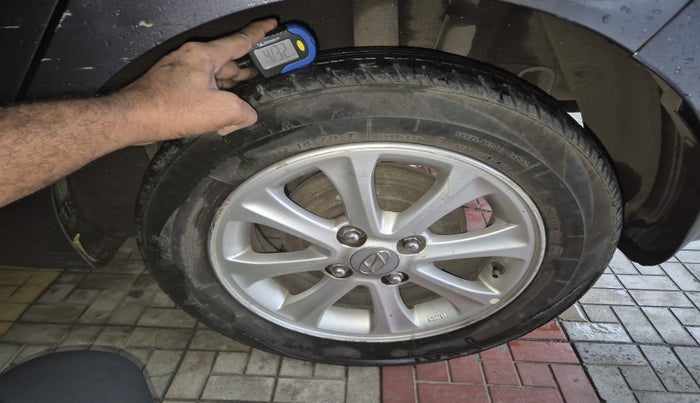 2014 Hyundai Grand i10 ASTA AT 1.2 KAPPA VTVT, Petrol, Automatic, 41,051 km, tyre