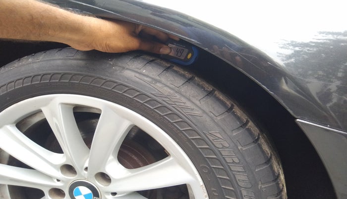 2013 BMW 5 Series 520D 2.0, Diesel, Automatic, 74,489 km, tyre