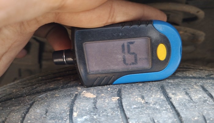 2018 Maruti Ertiga VXI CNG, Petrol, Manual, 1,75,501 km, tyre