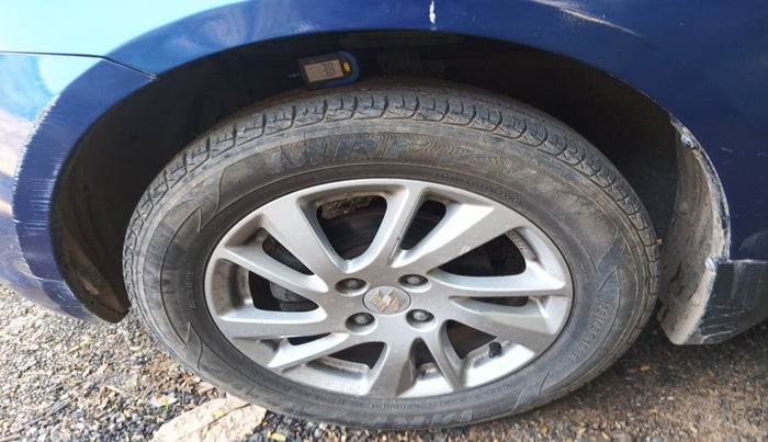 2013 Maruti Swift ZDI, Diesel, Manual, 41,531 km, tyre