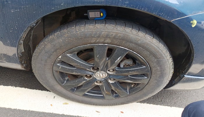 2018 Maruti Ertiga ZXI+, Petrol, Manual, 83,539 km, tyre