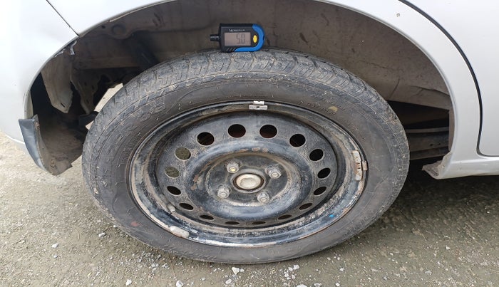 2011 Maruti Wagon R 1.0 VXI, Petrol, Manual, 27,529 km, tyre