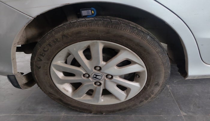 2014 Honda Mobilio 1.5L I-DTEC V, Diesel, Manual, 73,247 km, tyre