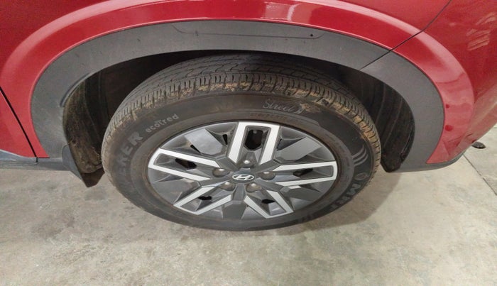 2021 Hyundai VENUE SX 1.0 TURBO IMT, Petrol, Manual, 13,692 km, tyre