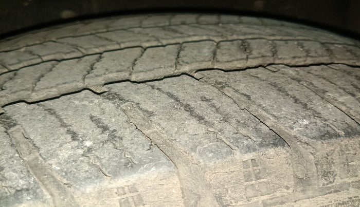 2022 Mahindra SCORPIO-N Z8 L PETROL AT 7 STR, Petrol, Automatic, 44,749 km, tyre