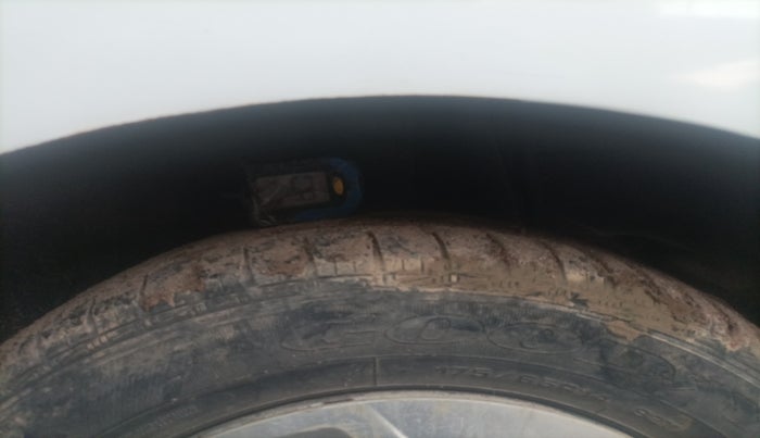 2018 Tata Zest XE PETROL, Petrol, Manual, 47,974 km, tyre
