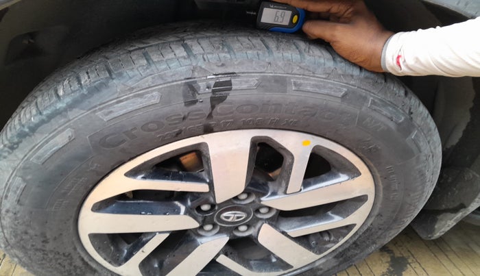2020 Tata Harrier XZ PLUS 2.0L, Diesel, Manual, 79,295 km, tyre