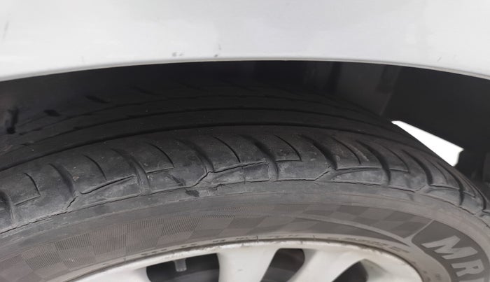 2011 Toyota Etios VX, Petrol, Manual, 66,171 km, tyre