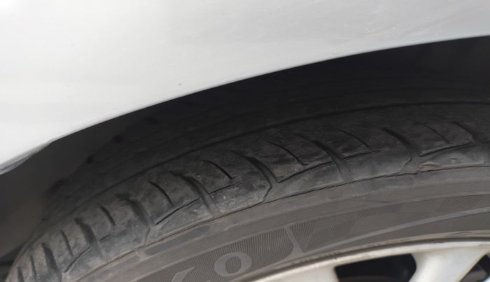 2011 Toyota Etios VX, Petrol, Manual, 66,171 km, tyre