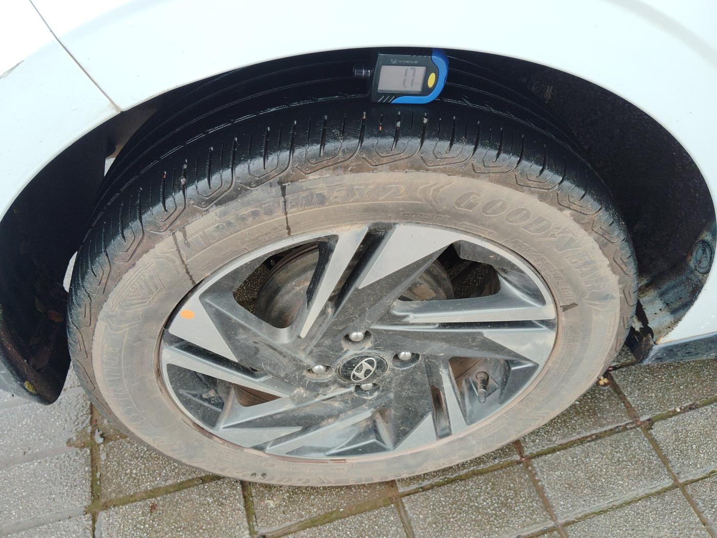 2020 Hyundai NEW I20 Asta 1.0 GDI Turbo IMT, Petrol, Manual, 64,056 km, tyre