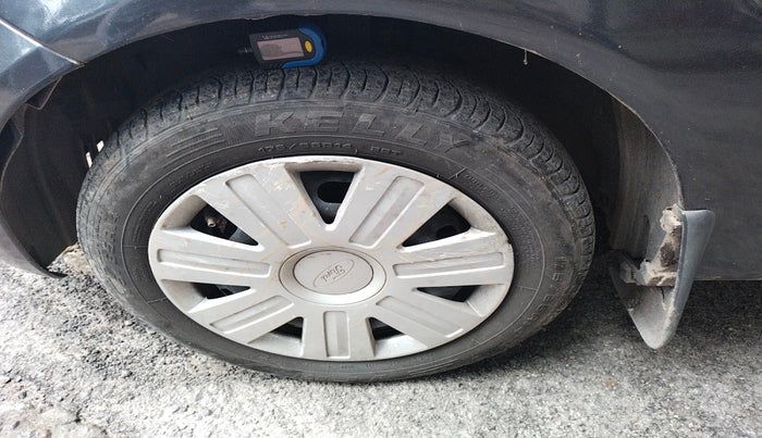 2011 Ford Figo ZXI 1.4 DIESEL, Diesel, Manual, 1,07,168 km, tyre