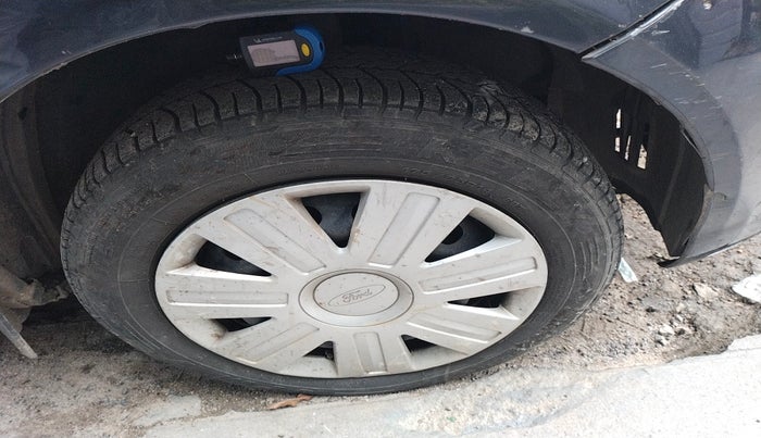 2011 Ford Figo ZXI 1.4 DIESEL, Diesel, Manual, 1,07,168 km, tyre