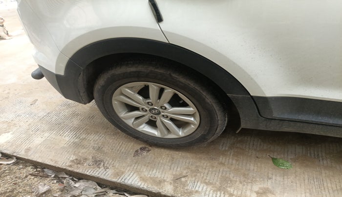 2015 Hyundai Creta SX PLUS 1.6 DIESEL, Diesel, Manual, 1,74,896 km, tyre