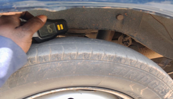 2011 Maruti Alto LXI, Petrol, Manual, 1,01,099 km, tyre