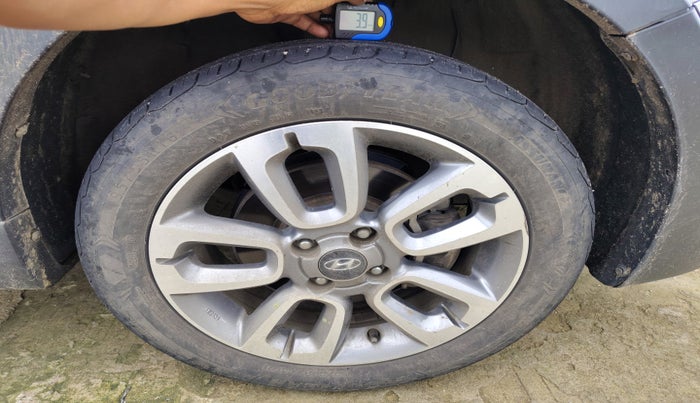 2015 Hyundai i20 Active 1.4 S, Diesel, Manual, 1,34,472 km, tyre