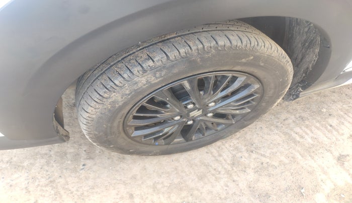 2021 Maruti XL6 ZETA MT, Petrol, Manual, 39,010 km, tyre