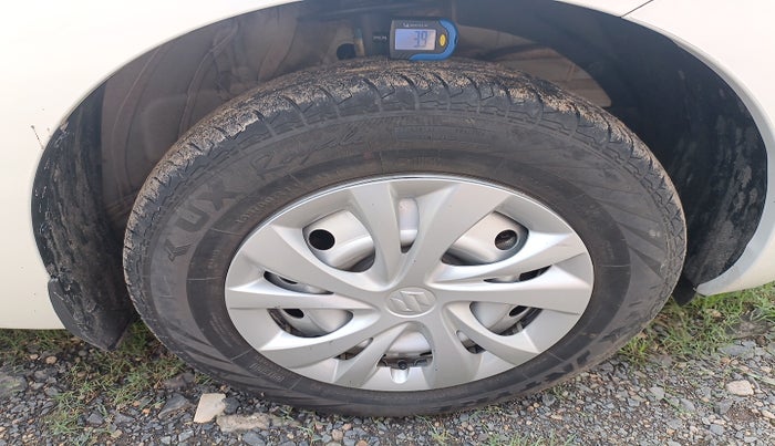 2023 Maruti Swift LXI, Petrol, Manual, 28,194 km, tyre