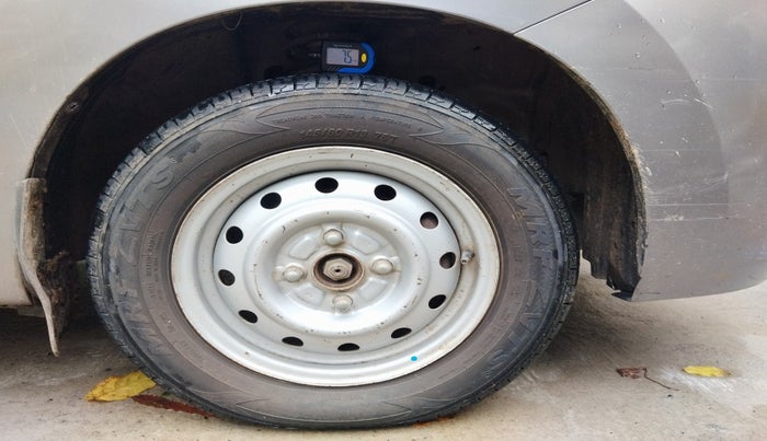 2013 Maruti Wagon R 1.0 LXI, Petrol, Manual, 1,13,103 km, tyre