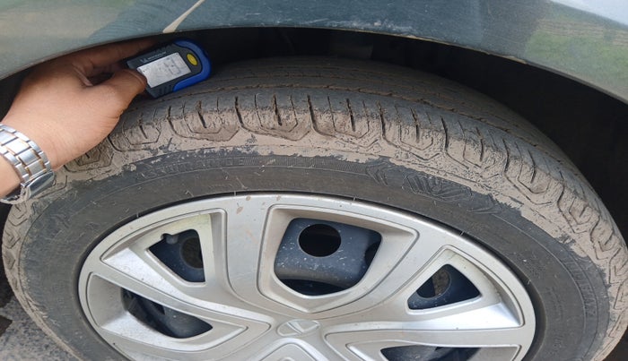 2022 Tata ALTROZ XM PLUS PETROL, Petrol, Manual, 38,227 km, tyre