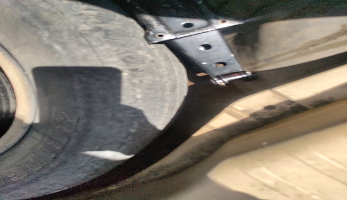 2010 Honda CRV 2.4L 2WD AT, Petrol, Automatic, 1,45,000 km, tyre