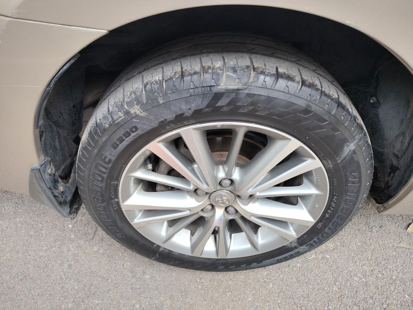 2014 Toyota Corolla Altis VL CVT PETROL, Petrol, Automatic, 78,224 km, tyre