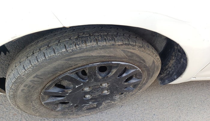 2010 Hyundai i20 ERA 1.2, Petrol, Manual, 92,203 km, tyre