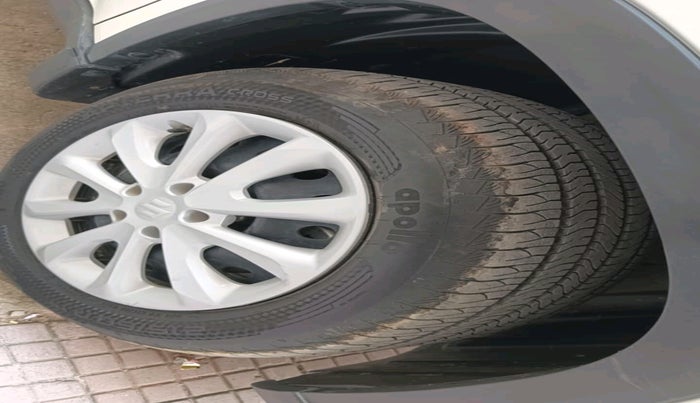 2024 Maruti Grand Vitara SIGMA SMART HYBRID, Petrol, Manual, 9,001 km, tyre