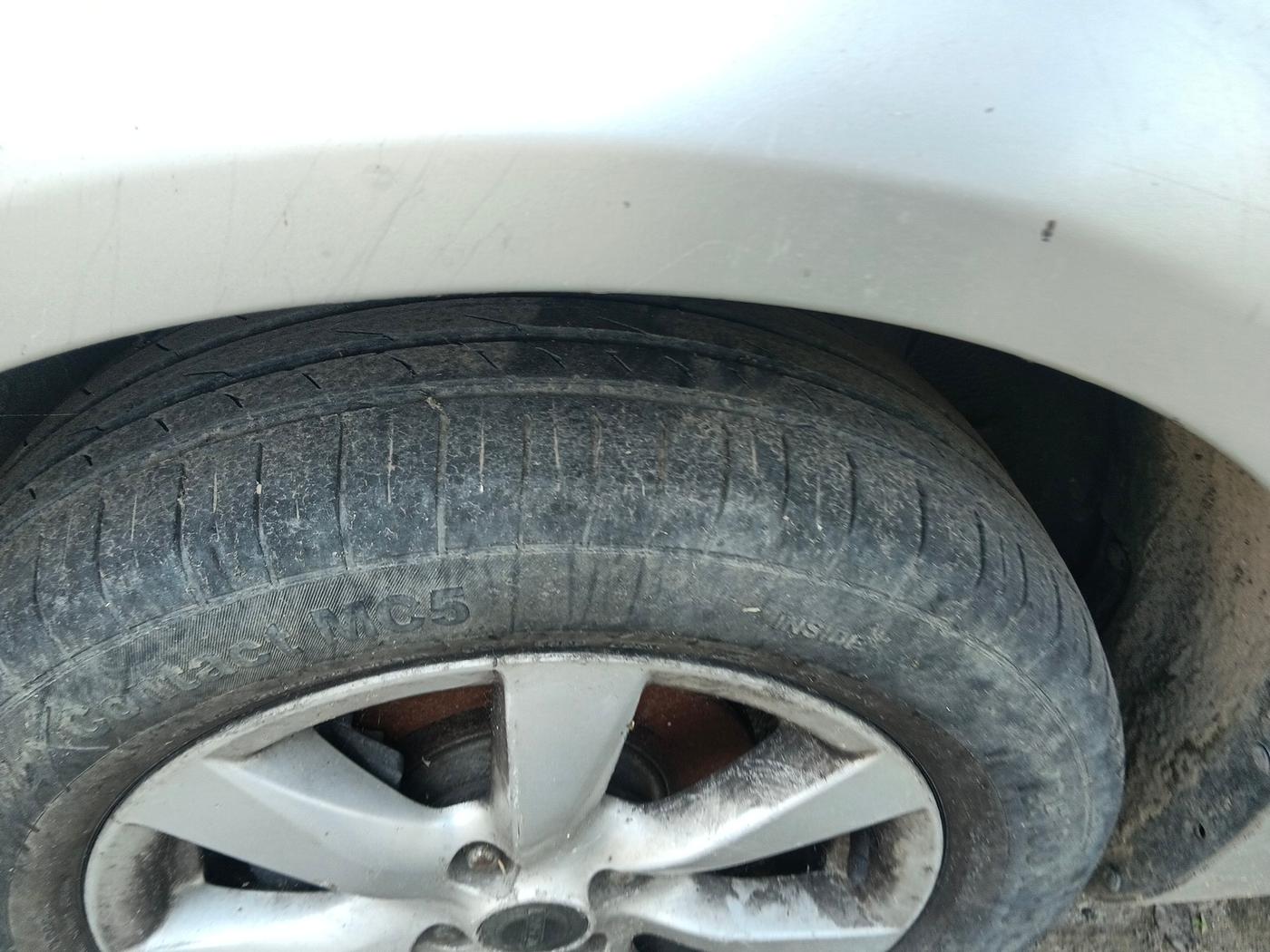 2012 Nissan Sunny XV DIESEL, Diesel, Manual, 93,700 km, tyre