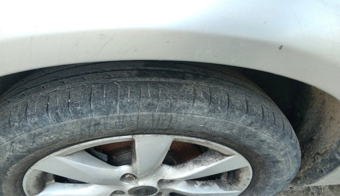 2012 Nissan Sunny XV DIESEL, Diesel, Manual, 93,700 km, tyre