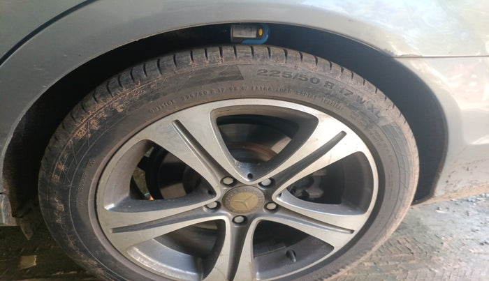 2012 Mercedes Benz C Class 200 CGI AVANTGARDE, Petrol, Automatic, 77,180 km, tyre