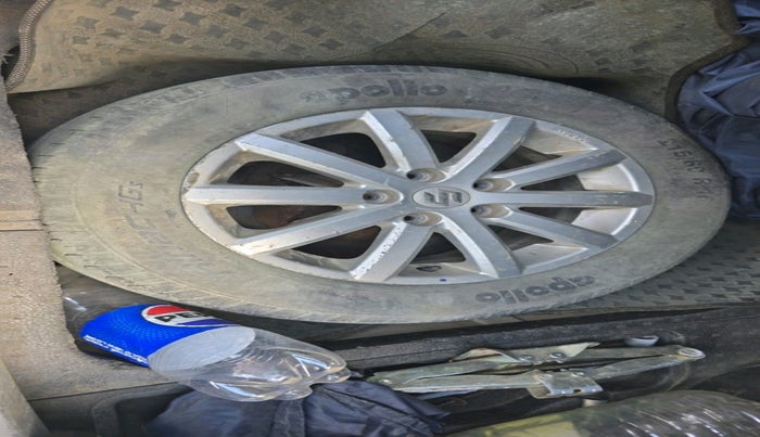 2011 Maruti SX4 ZDI, Diesel, Manual, 98,680 km, tyre