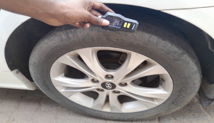 2012 Hyundai Sonata 2.4 GDI AT, Petrol, Automatic, 73,072 km, tyre