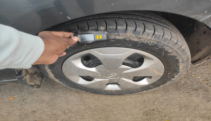 2021 Tata Tiago XT PETROL, Petrol, Manual, 77,257 km, tyre