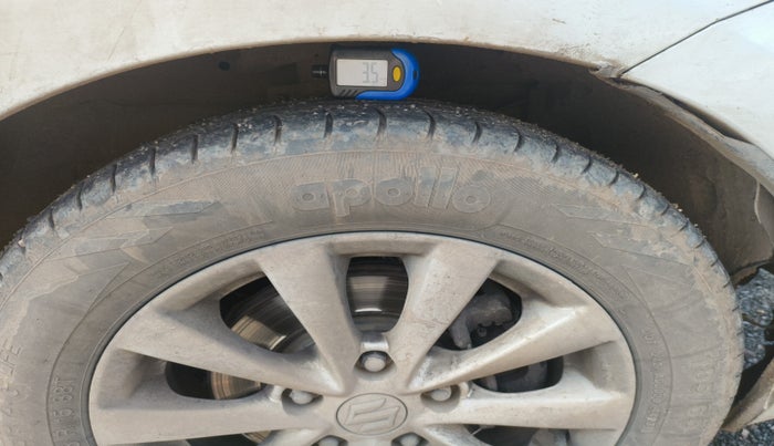 2014 Maruti Ertiga ZDI, Diesel, Manual, 2,14,840 km, tyre
