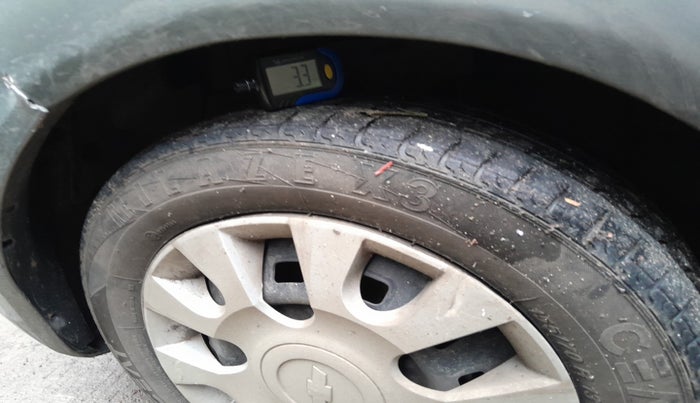 2010 Chevrolet Spark LS 1.0, Petrol, Manual, 98,056 km, tyre