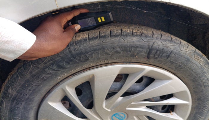 2014 Maruti Ertiga VDI, Diesel, Manual, 1,33,112 km, tyre