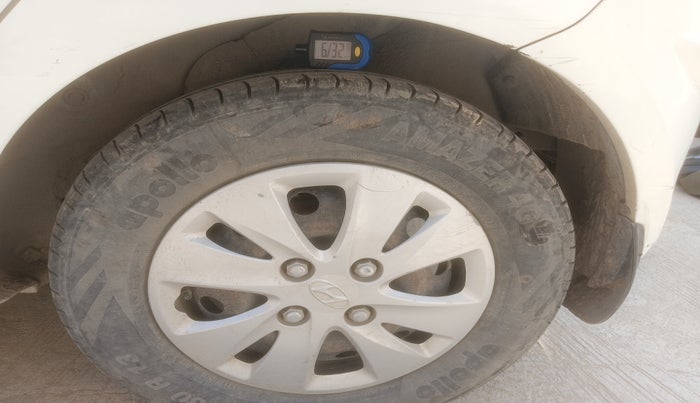 2012 Hyundai i10 MAGNA 1.2, Petrol, Manual, 75,990 km, tyre