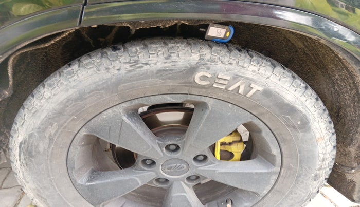 2019 Mahindra ALTURAS G4 4WD AT, Diesel, Automatic, 1,26,728 km, tyre