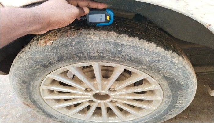 2010 Maruti A Star LXI, Petrol, Manual, 42,195 km, tyre