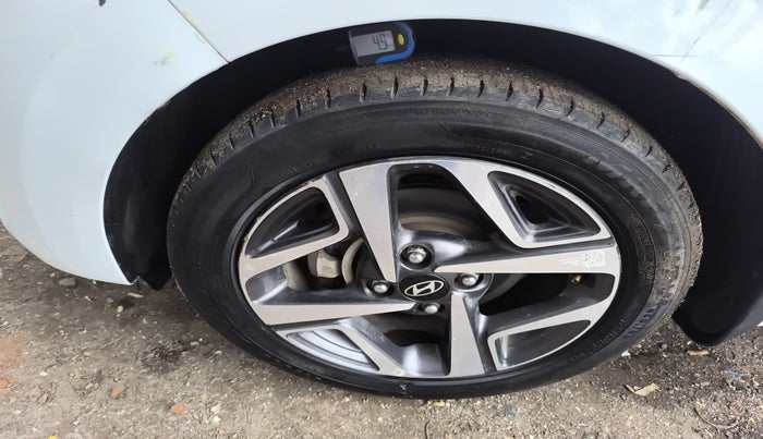 2023 Hyundai AURA SX 1.2 CNG, Petrol, Manual, 46,668 km, tyre