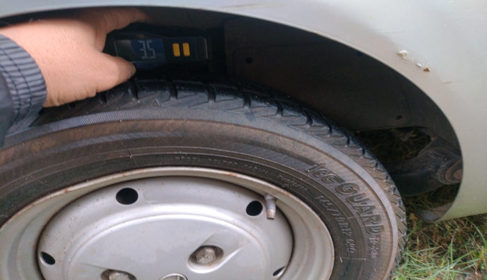 2010 Tata Nano LX, Petrol, Manual, 44,363 km, tyre