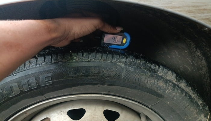 2018 Tata Tiago XM PETROL, Petrol, Manual, 95,524 km, tyre