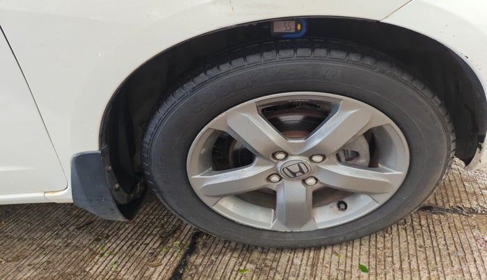 2011 Honda Jazz 1.2 L I-VTEC SELECT, Petrol, Manual, 56,944 km, tyre