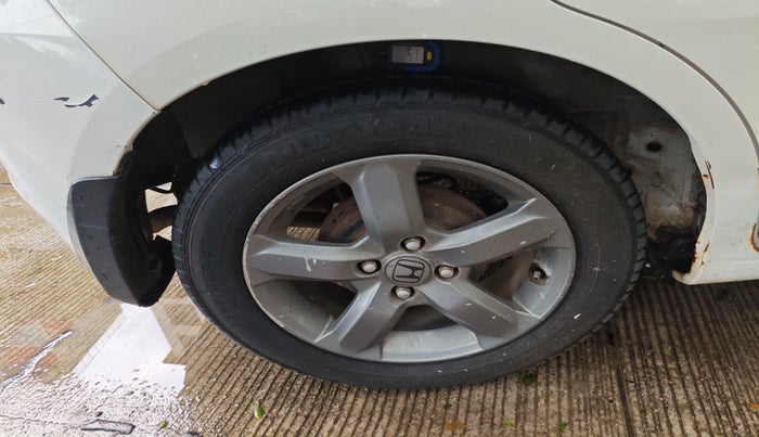 2011 Honda Jazz 1.2 L I-VTEC SELECT, Petrol, Manual, 56,944 km, tyre