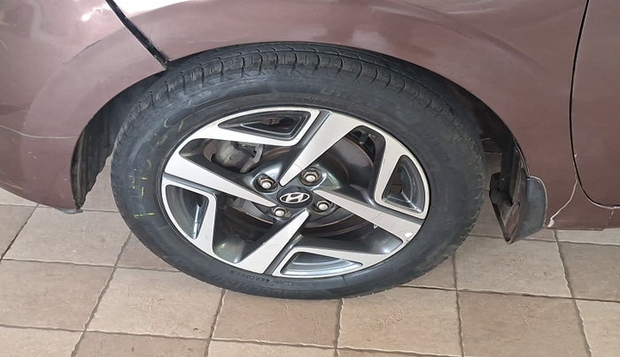 2020 Hyundai AURA SX PLUS 1.2 AMT CRDI, Diesel, Automatic, 87,866 km, tyre