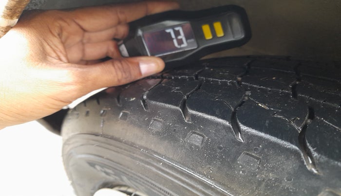 2018 Maruti Eeco 5 STR WITH A/C+HTR, Petrol, Manual, 59,455 km, tyre